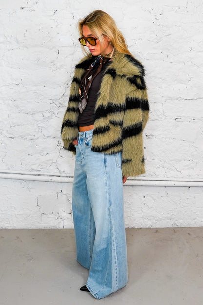 Faux Fur Jacke "HELSINKI" kurz