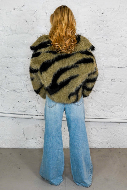 Faux Fur Jacke "HELSINKI" kurz