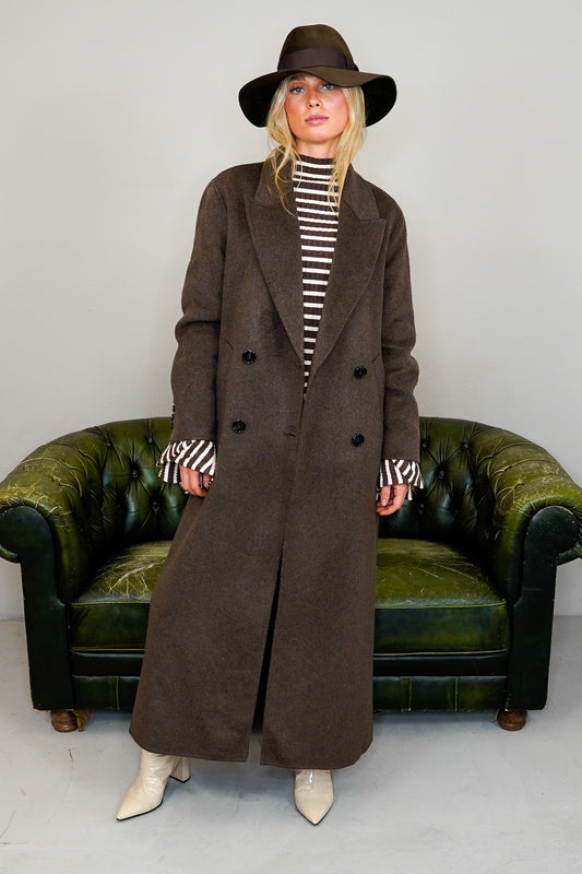 Wollmantel "EMBRACE"